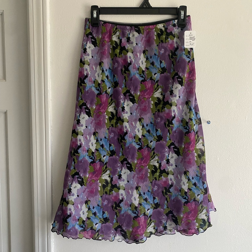 Elementz Y2K floral skirt!